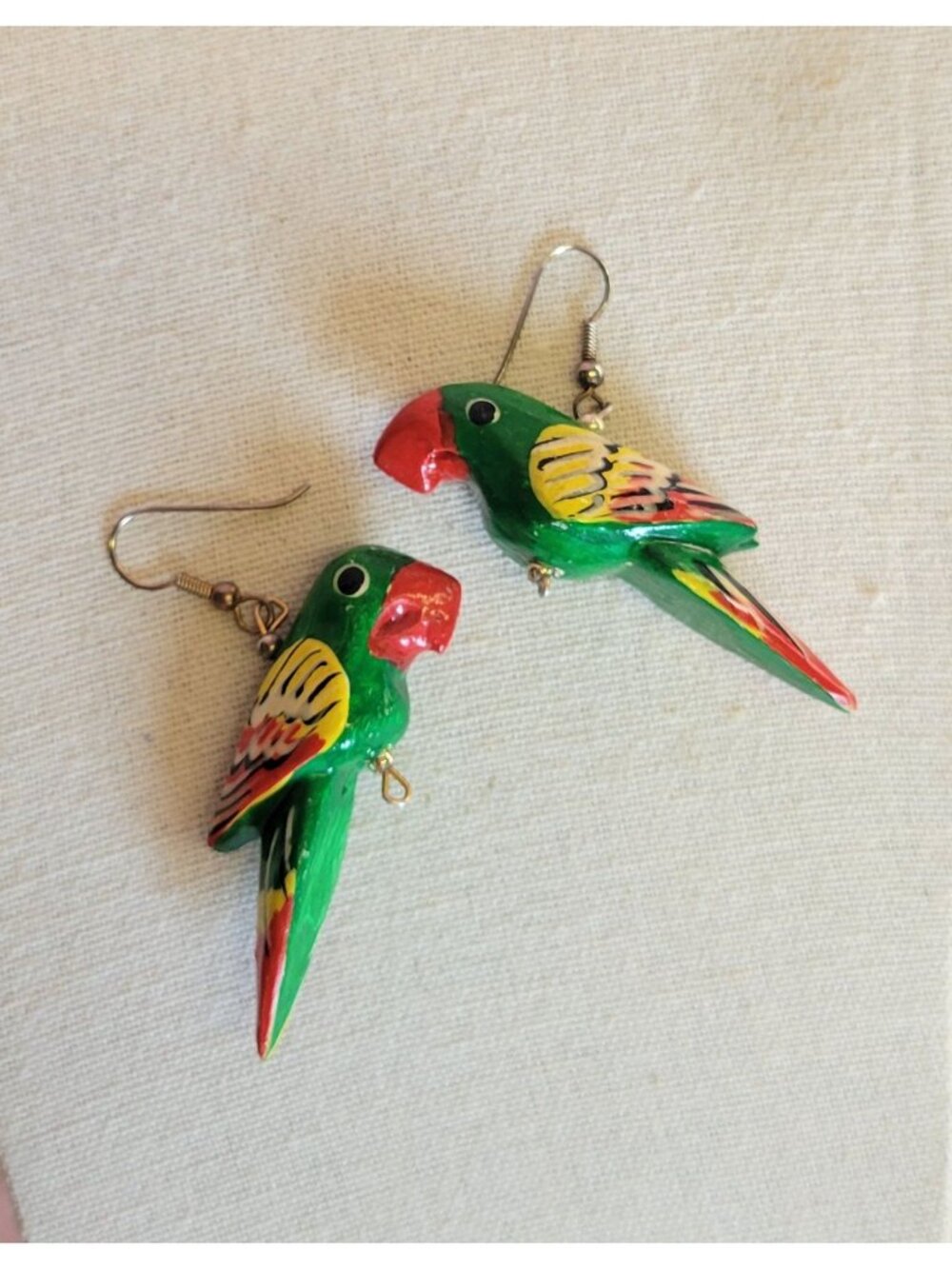 Vintage Colorful Faux Wooden Hand Painted Parrot Bird Dangle Hook Earrings E1